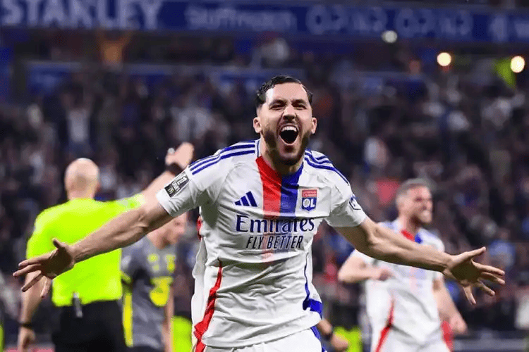 九游登录入口-赛后法国杯传出新动向，费城76人调整名单，管理层表态——态度坚定，更衣室氛围转暖的简单介绍