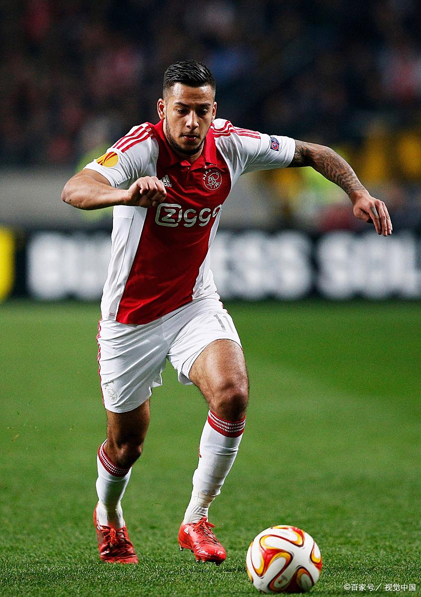 九游网页版-包含阿贾克斯迎欧超杯关键赛；今晚状态回暖；气氛紧张；轮换策略成焦点的词条